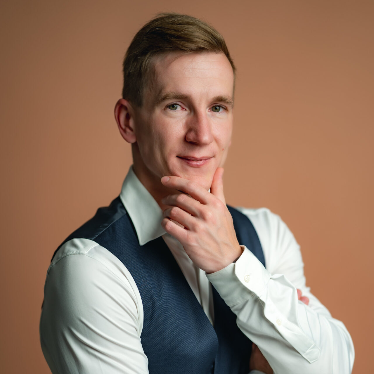 Dr. Gulyás Kristóf